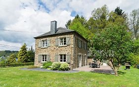 Spacious Cottage With Private Garden In Ardennes